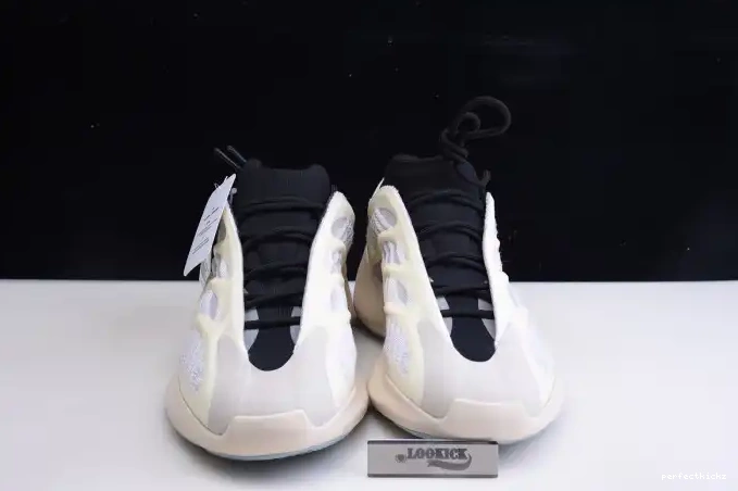 Boost 700 Yeezy Adidas V3 Azael FW4980 0626